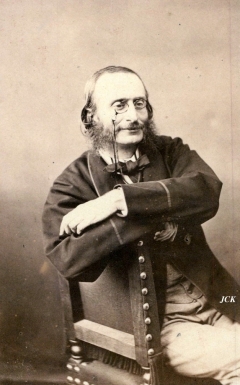 Par Nadar - Offenbach Museum